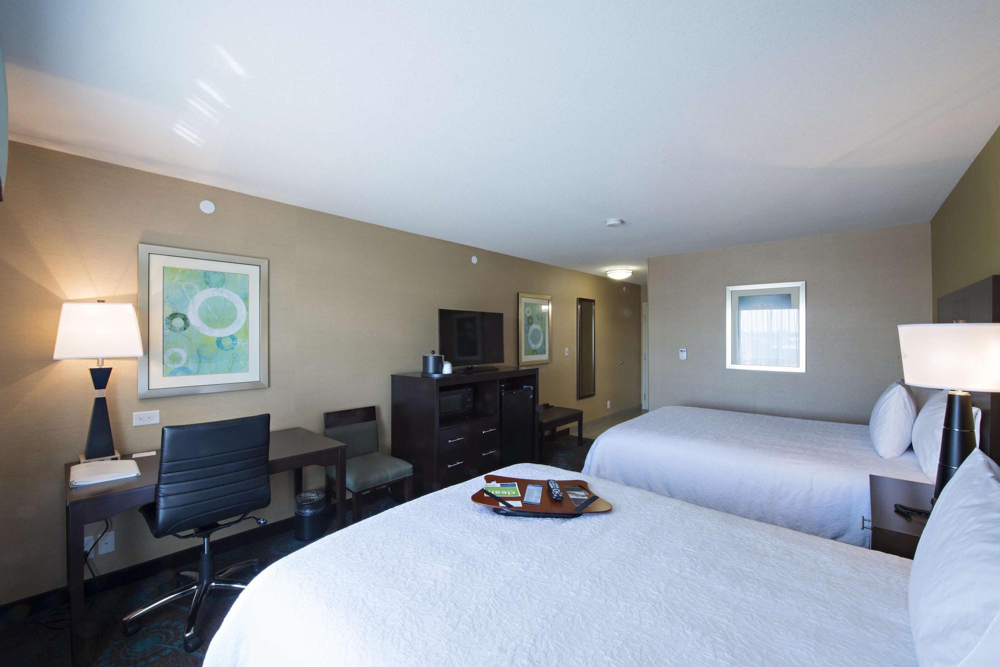 Hampton Inn Saskatoon South Екстер'єр фото