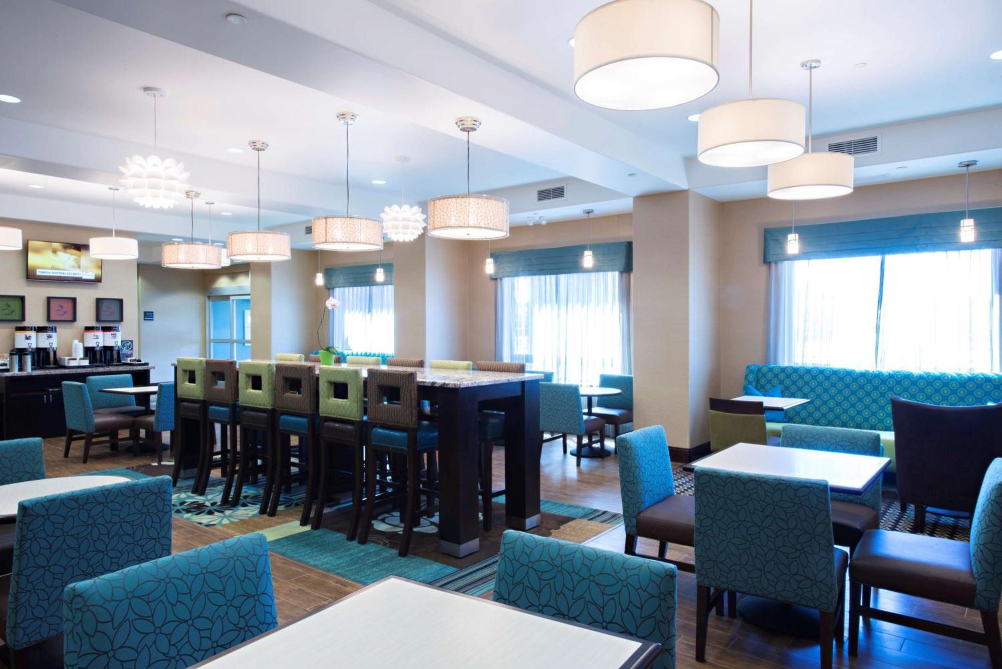 Hampton Inn Saskatoon South Екстер'єр фото