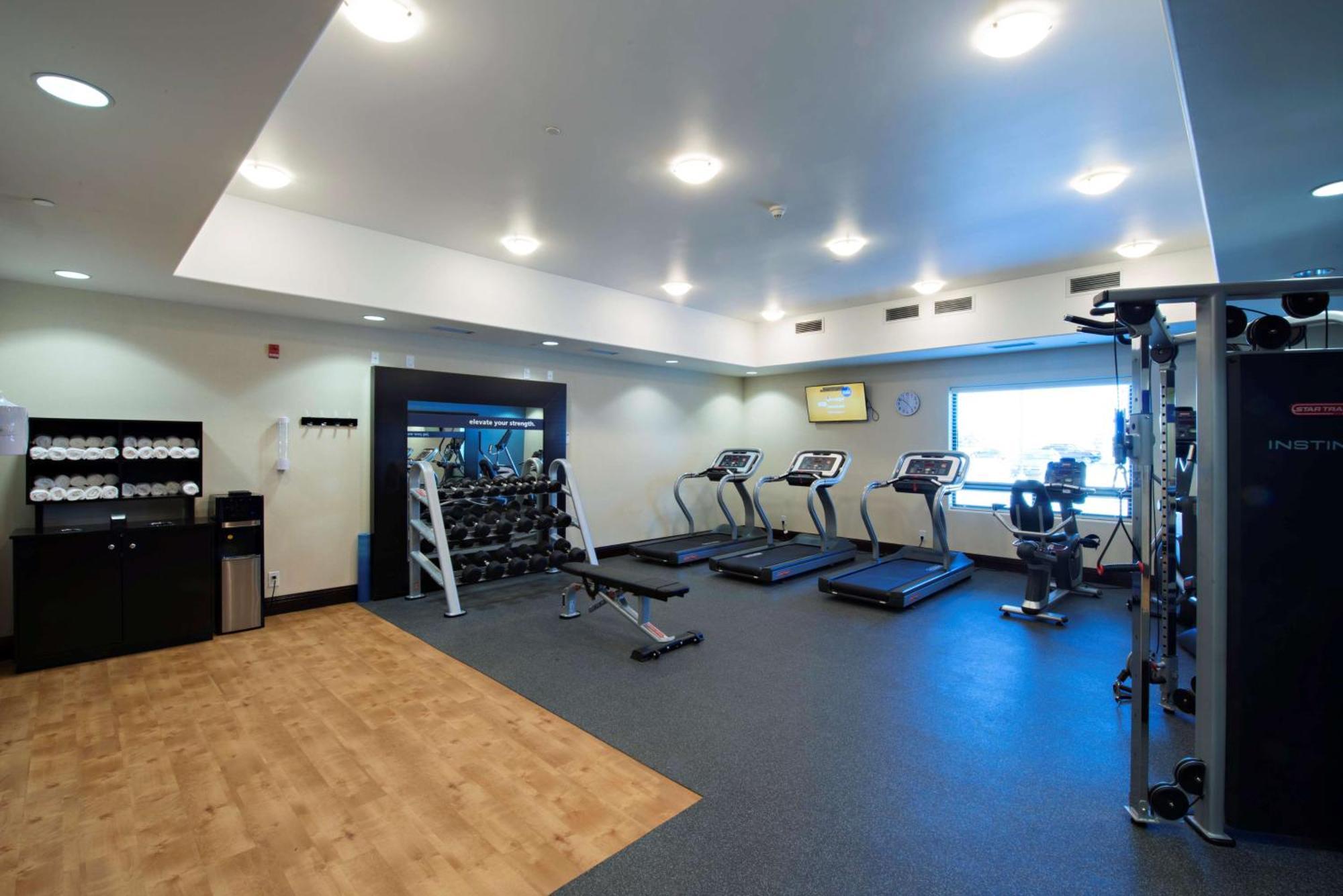 Hampton Inn Saskatoon South Екстер'єр фото